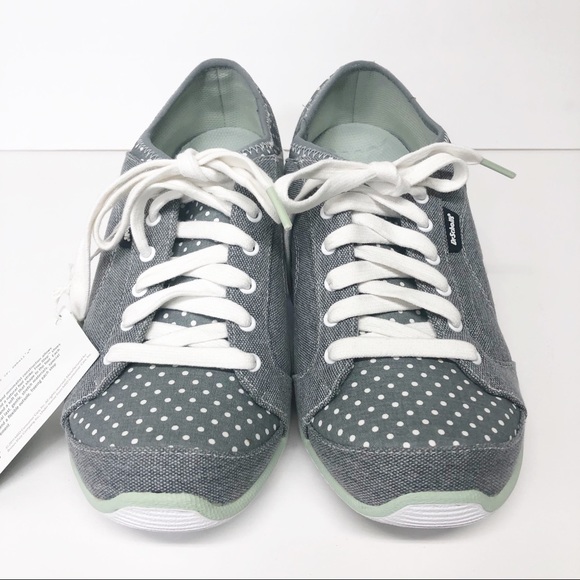 dr scholl's robin sneaker